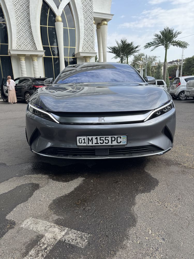 BYD HAN 2020 yil 1 matorli