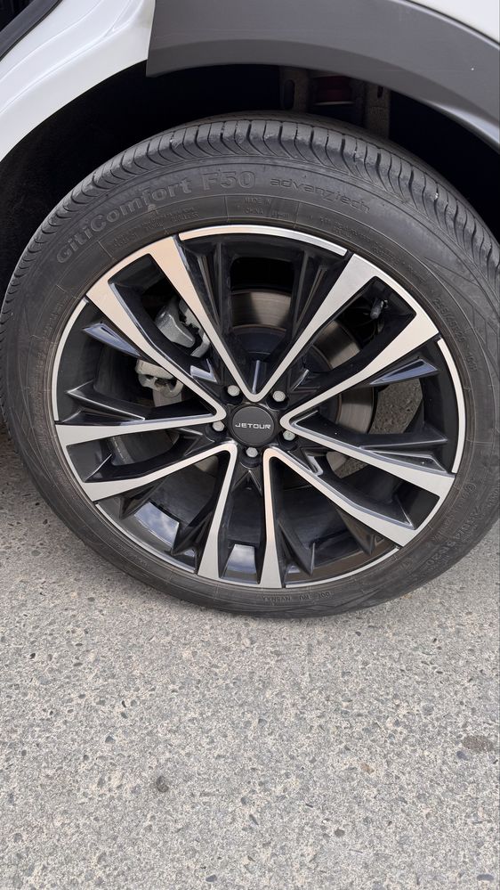 Jetour  x 70 plus 2022 белая