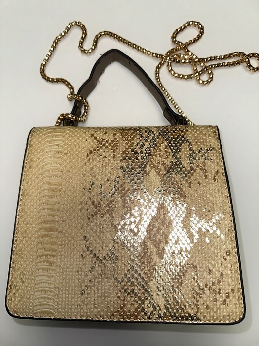 Продается сумка.