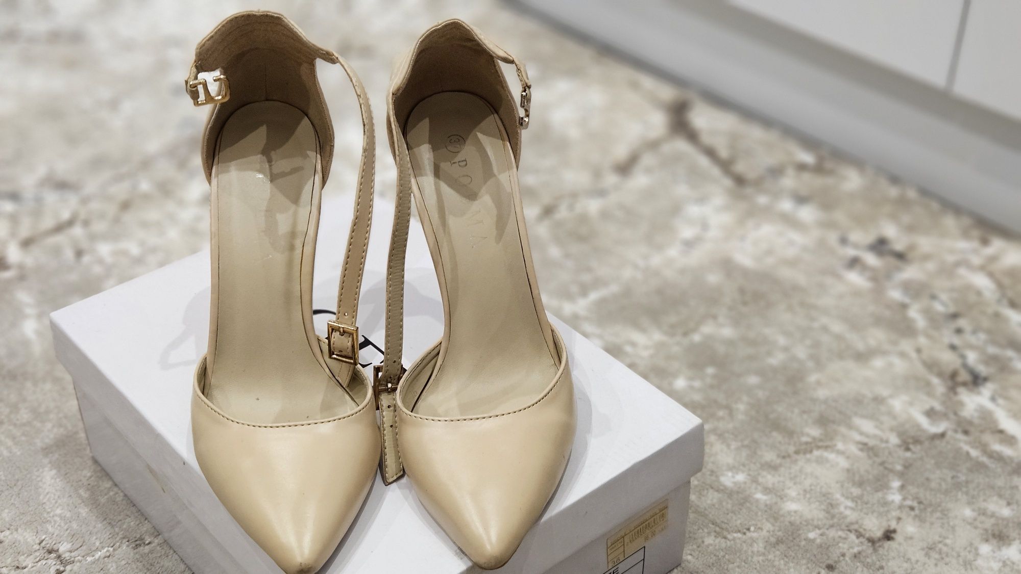 Pantofi dama Poema