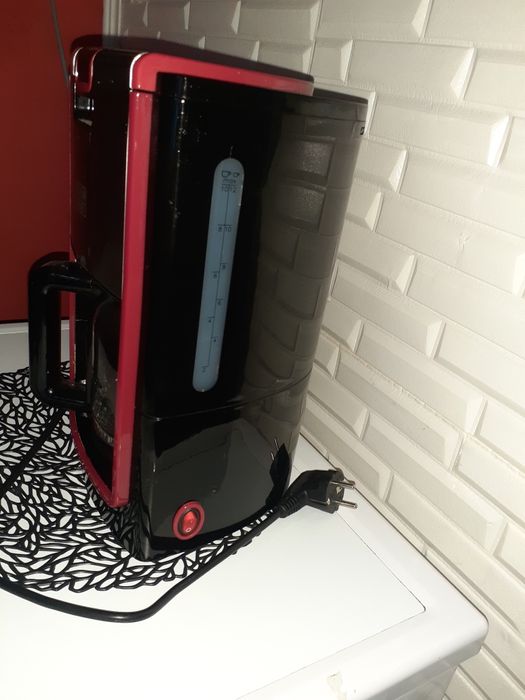 Кафе машина  със кана