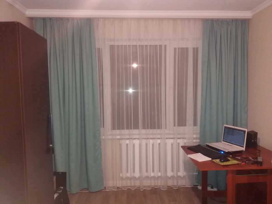 Продам шторы в отличном состоянии