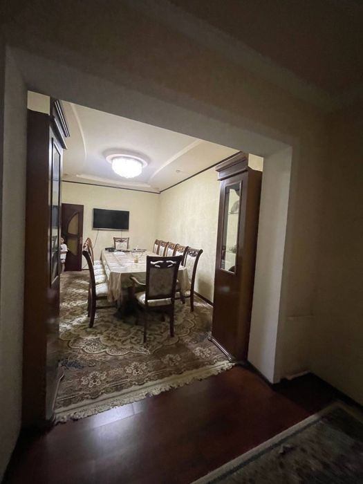 Продам 4х комнатную квартиру