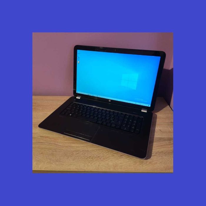 HP Pavilion 17.3 Inch AMD E1 2500 8GB RAM SSD 128GB - Baterie 5 ore