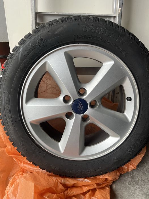 Зимни гуми с джанти 16” за Ford