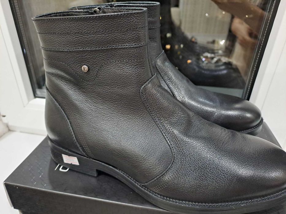 Продам мужскую обувь