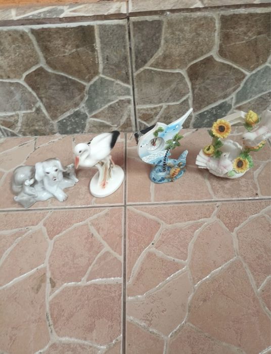 Diferite bibelouri vechi