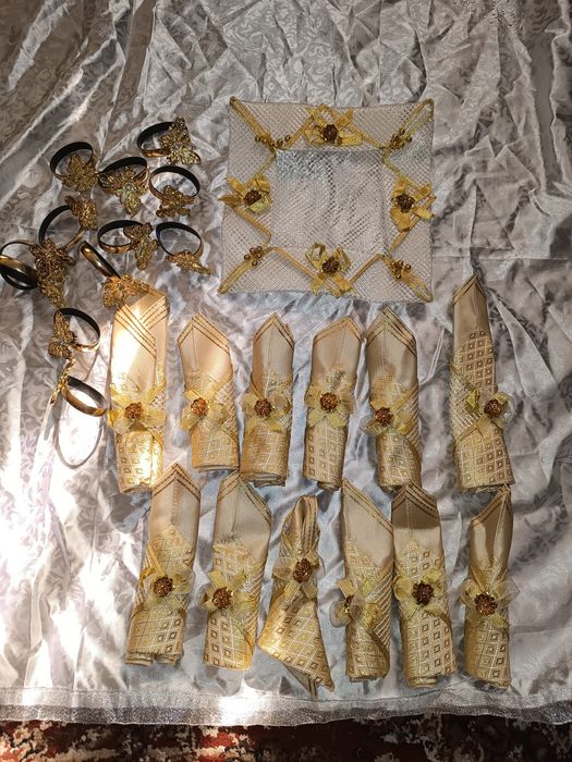 Набор для сервировки стола на 12 персон