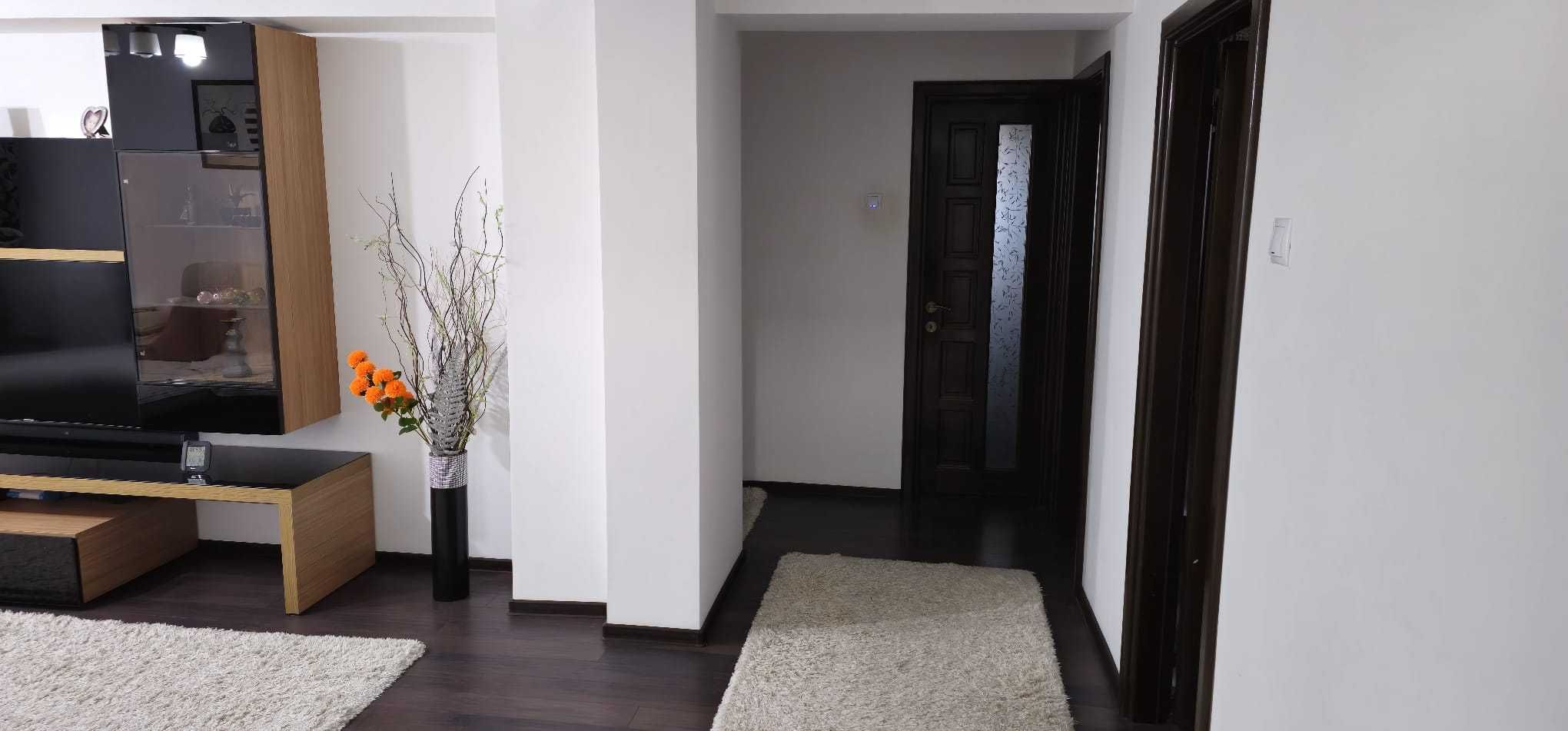 Apartament lux 4 camere ultracentral KM 0; 6/8; 90 mp; trilateral,