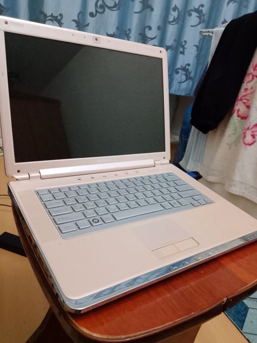 Ноутбук Sony продаю