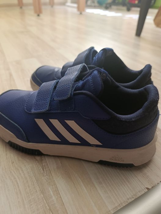 Маратонки Adidas