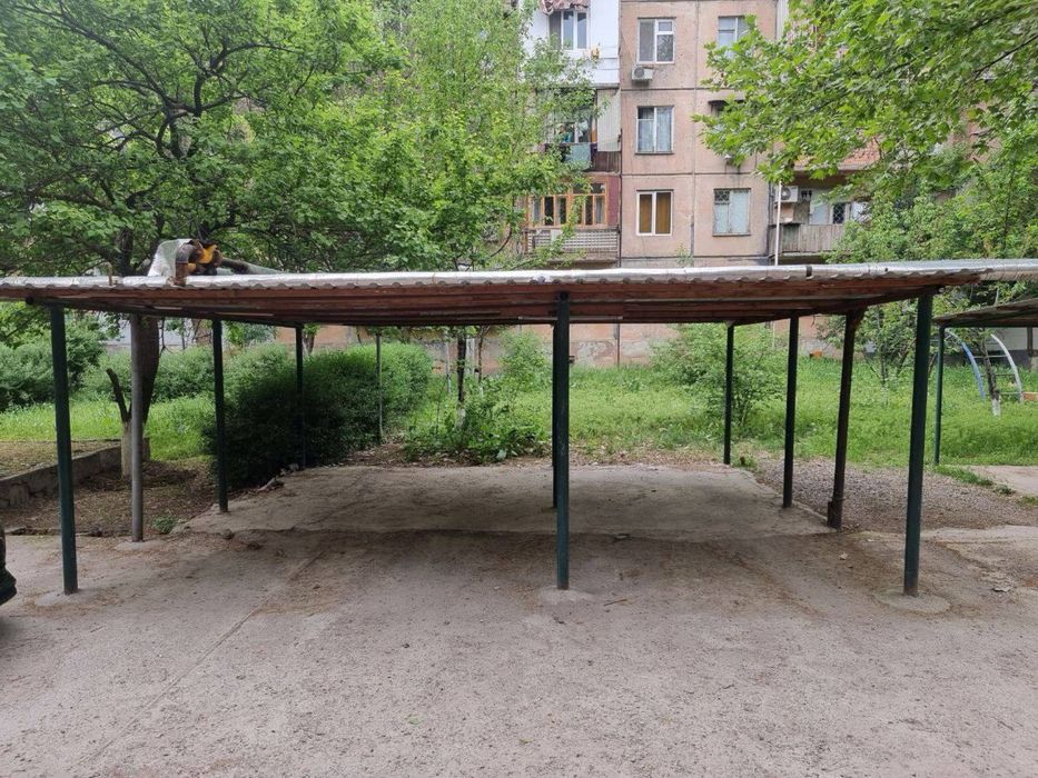 Uy sotiladi Aviasozlar 4 2xona