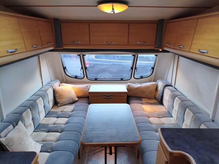 2004 Geist caravan 3 paturii 3850€. Si chochman Amara 2012  ...