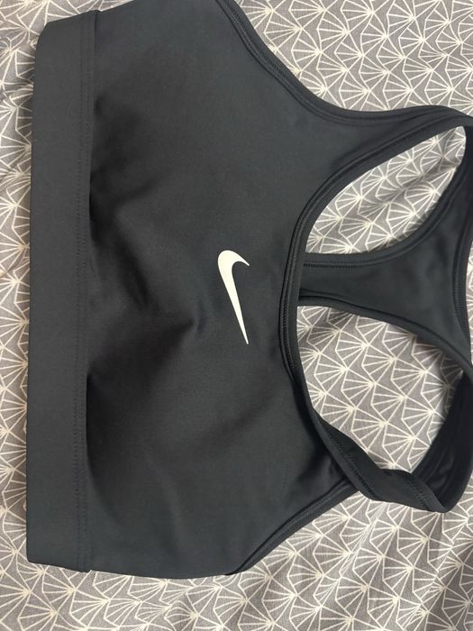 Оригинален сутиен nike