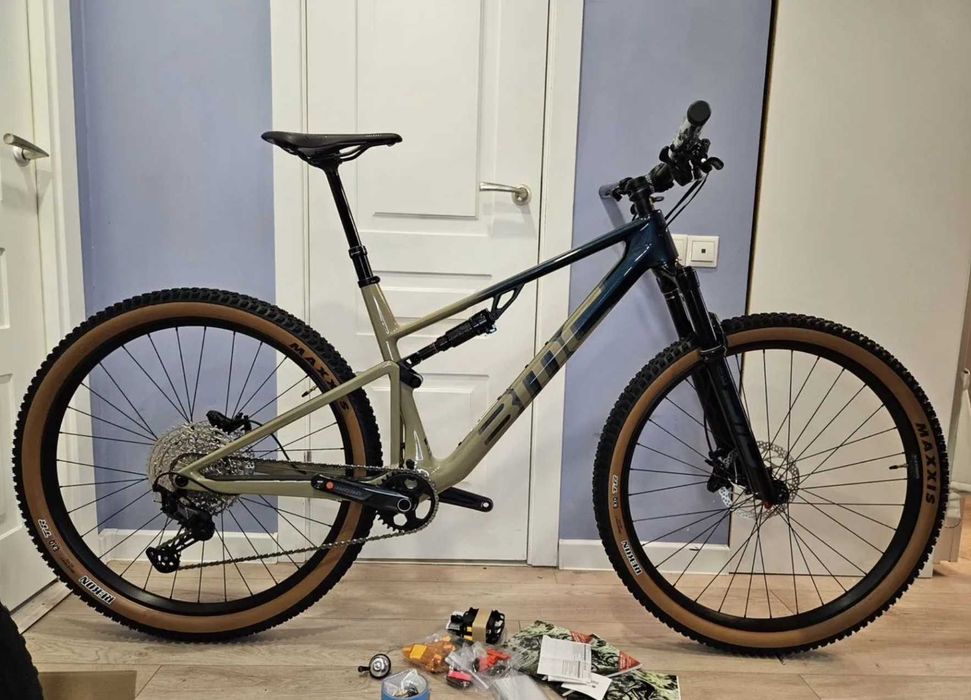 BMC Carbon Fourstroke (2024)