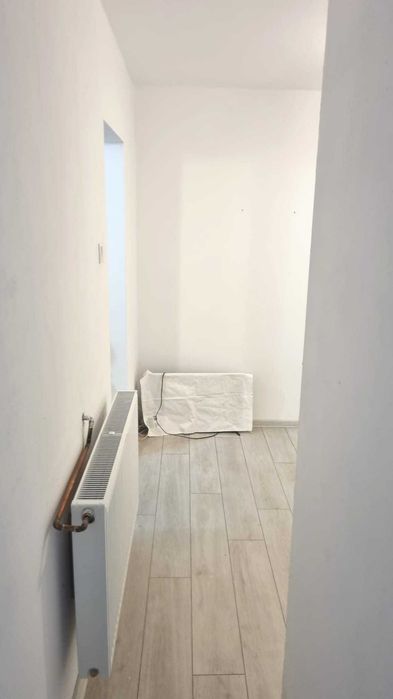 Proprietar – Apartament 2 camere (modificat) – Zona Soarelui – 30 mp