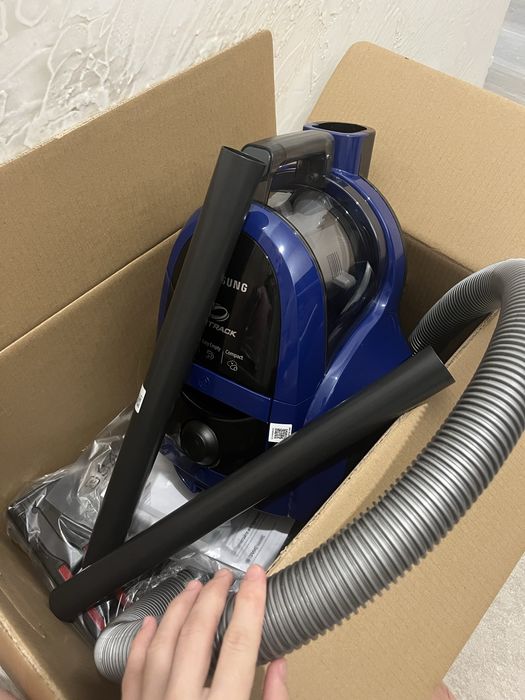 Пылесос samsung.