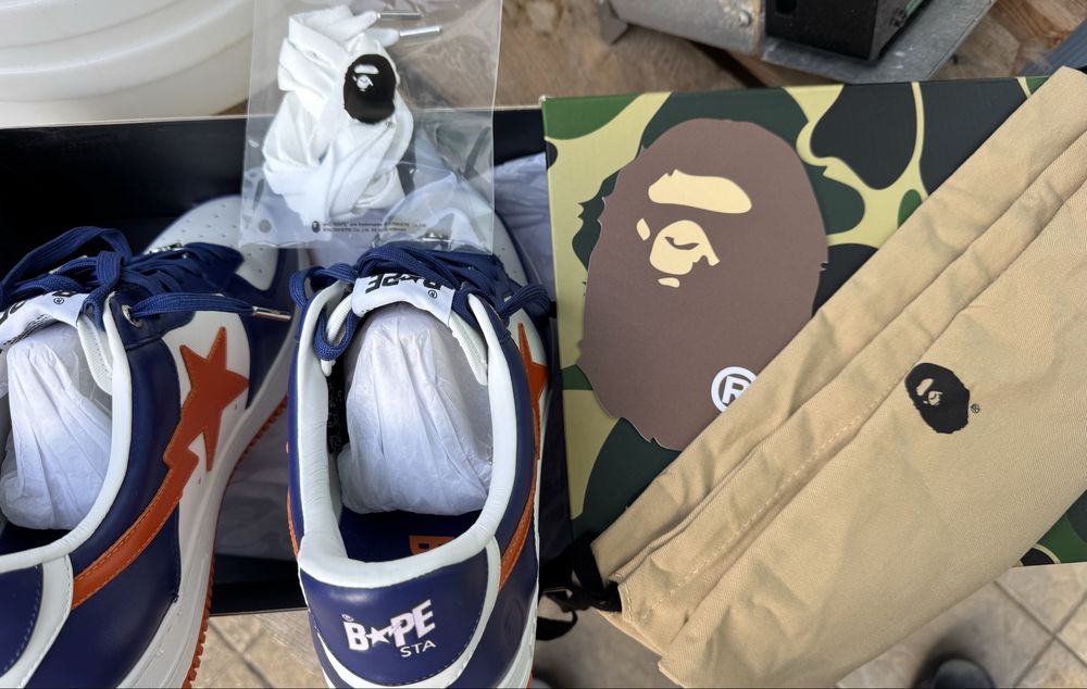 A BATHING APE® BAPE Sta Leather Sneaker