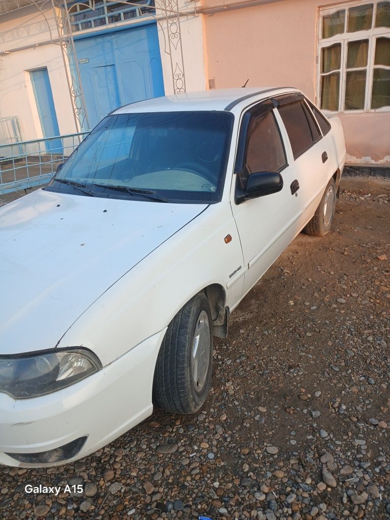 Shevralet Nexia 2
