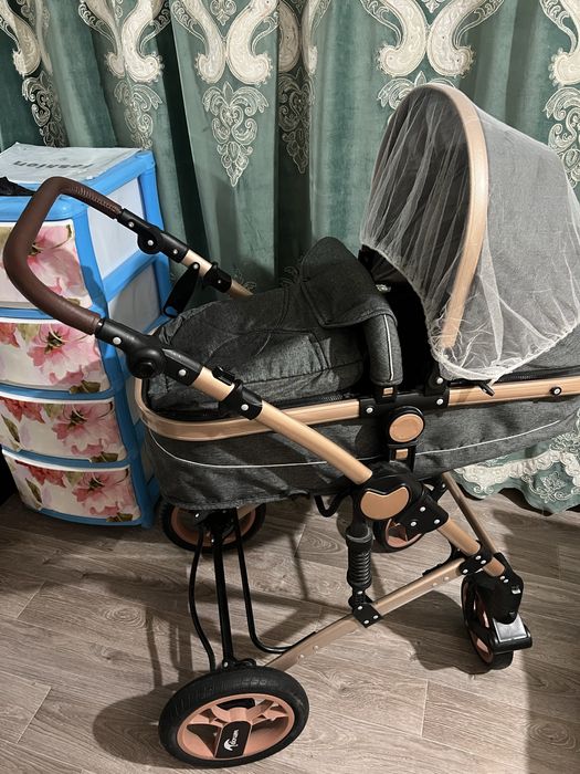 Продам детскую коляску