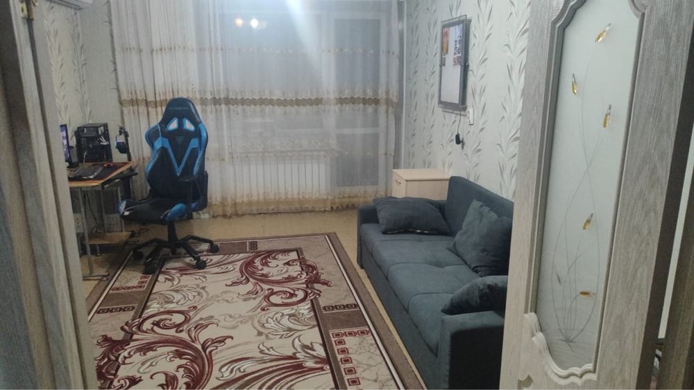 Сдам 2-х квартиру на длительный срок. Квартира частично мебелирована!