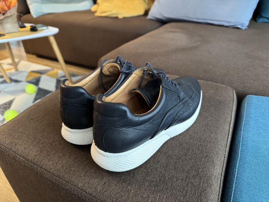 Елегантни мъжки обувки Massimo Dutti от естествена кожа