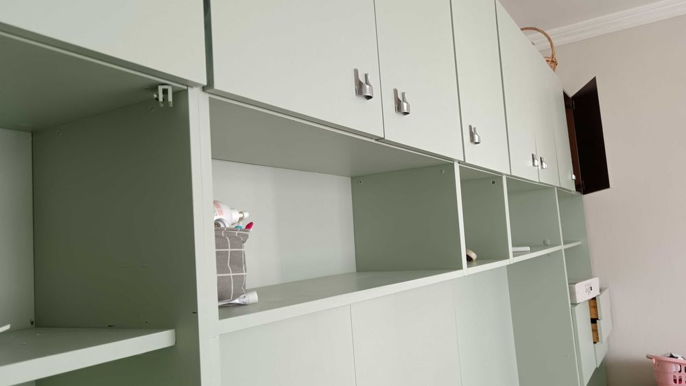 Две секции в чудесно състояние