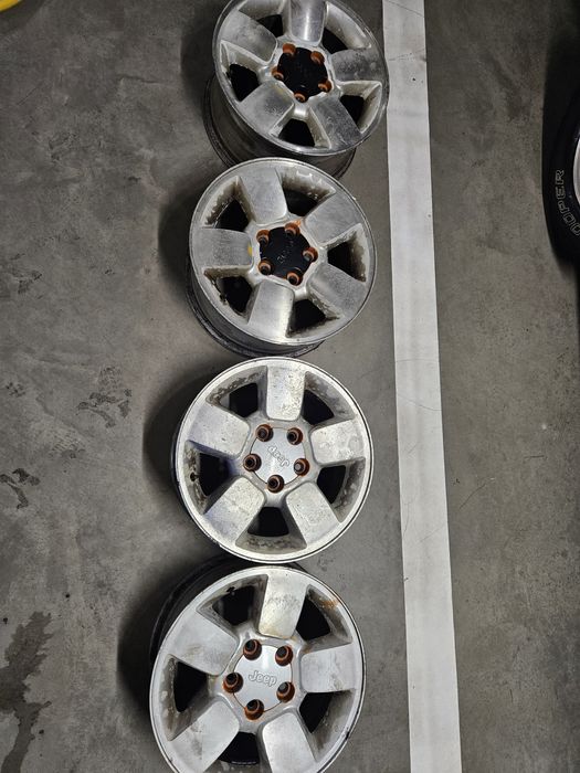 Jantă jeep grand cherokee wj