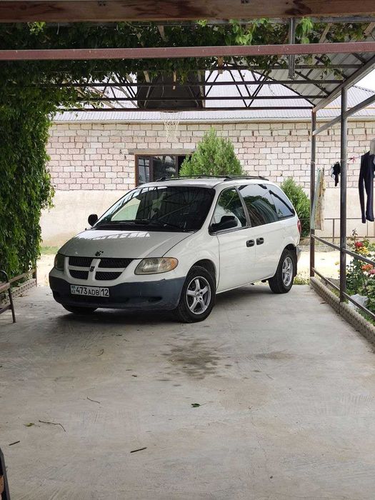продаю додж караван 4