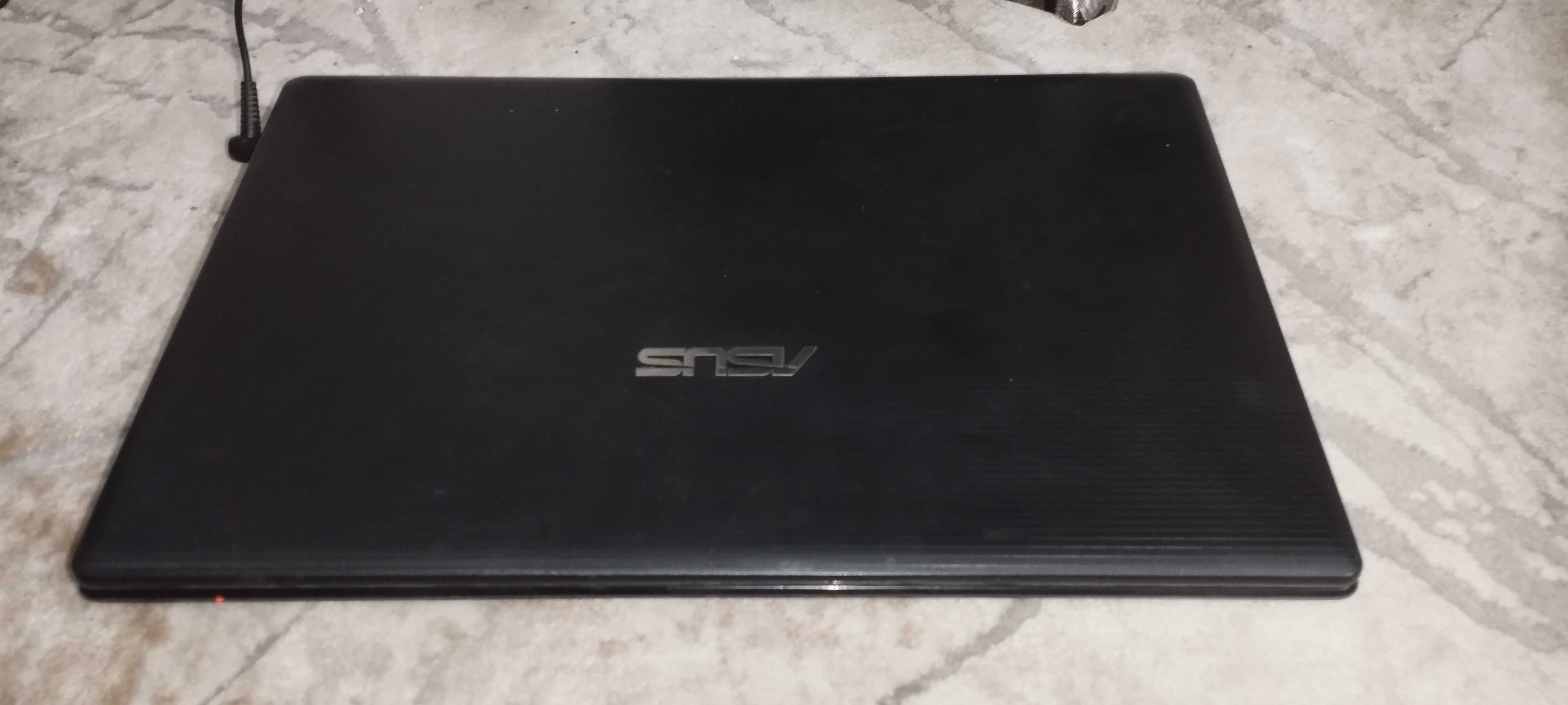 Asus noutbook Windows 7