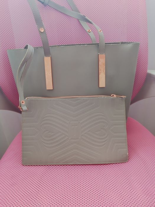 Нова чанта Ted Baker две части -Едно истинско бижу за ценители!