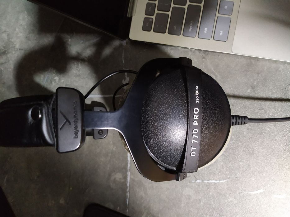 Легендарные наушники dt 770 pro