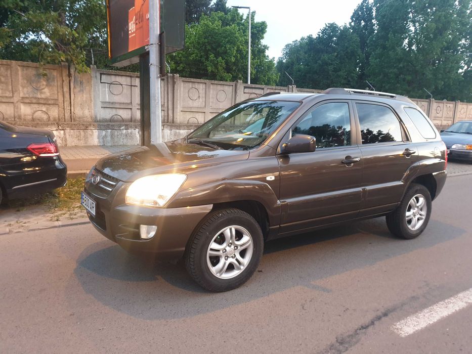 KIA SPORTAGE 2007 2 L Benzina 143 CP FARA Schimburi