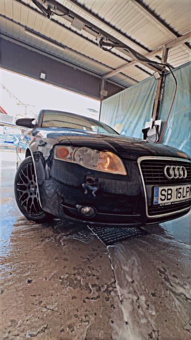 Bara Audi a4 b7+ grilă (necesită revopsire)