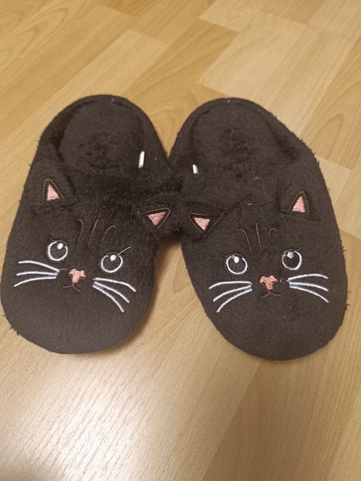 Papuci de casa noi mărime 36-37