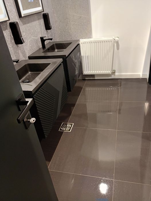 Oferim servicii de curetenie case,apartamente,cărăm moloz