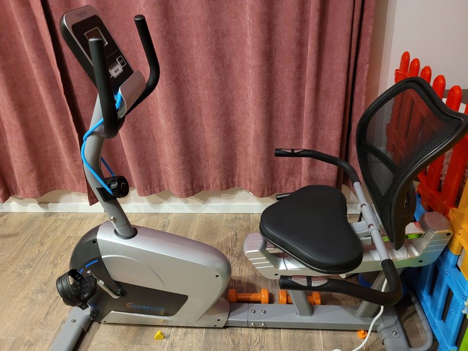 Bicicleta magnetica orizontala cu 8 viteze