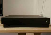 Xbox one x fara nici un accesoriu