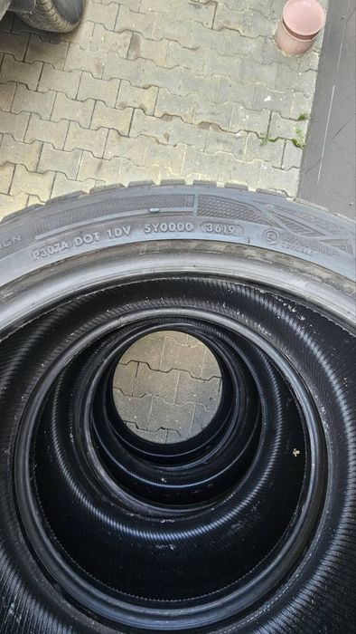 245/45/20 и 275/35/20 VREDESTEIN спорт пакет