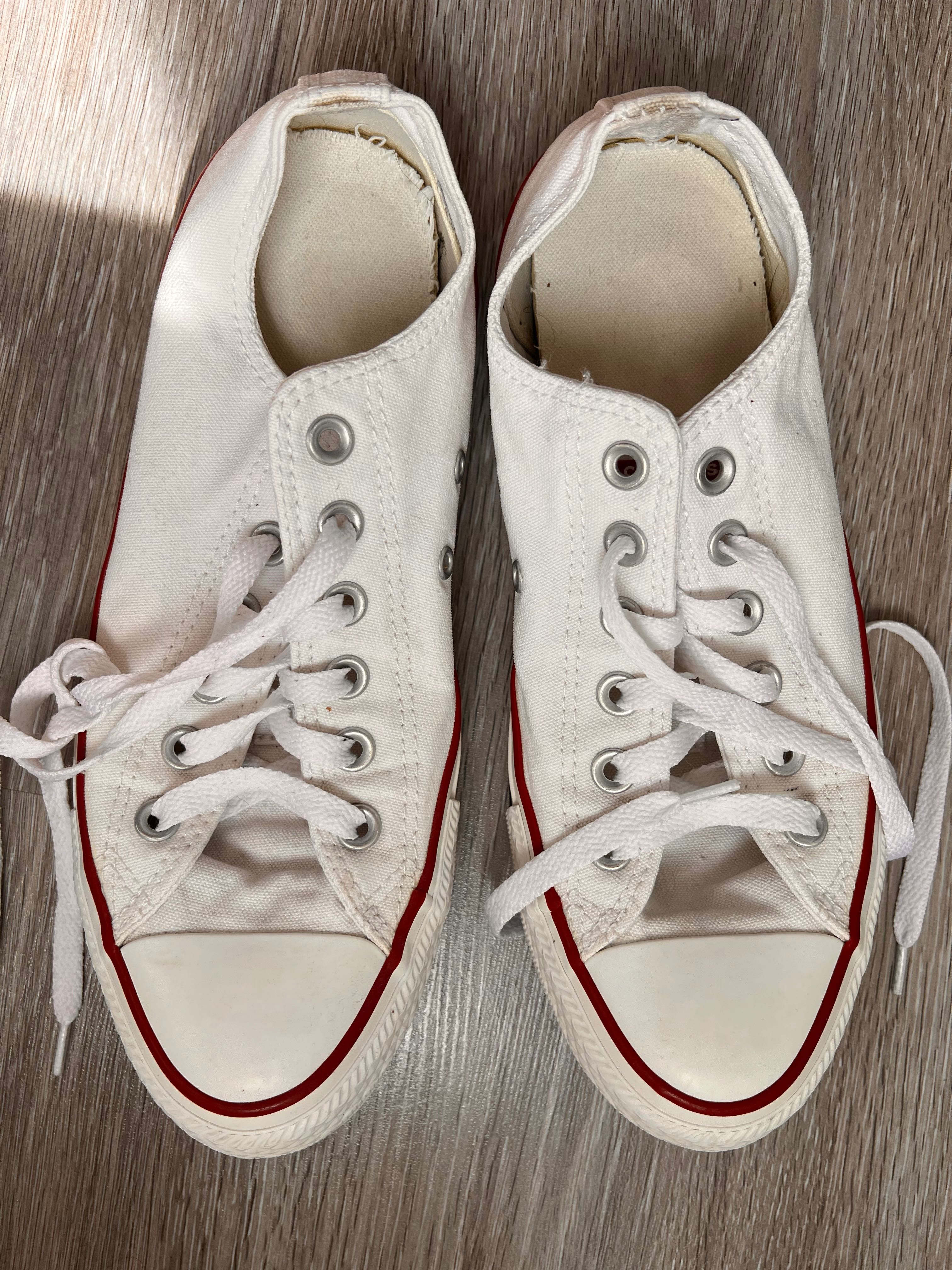 Бели кецове Converse 40 номер