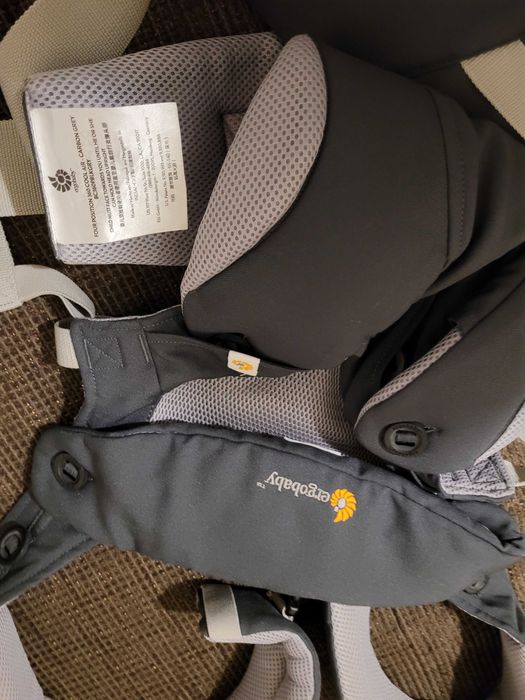 Ergobaby 360 Cool Air Mesh ергономична раница Carbon/Grey