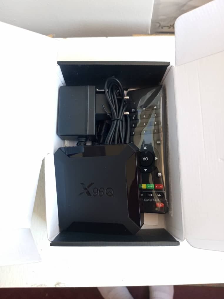 Цифровая приставка SMART TV BOX