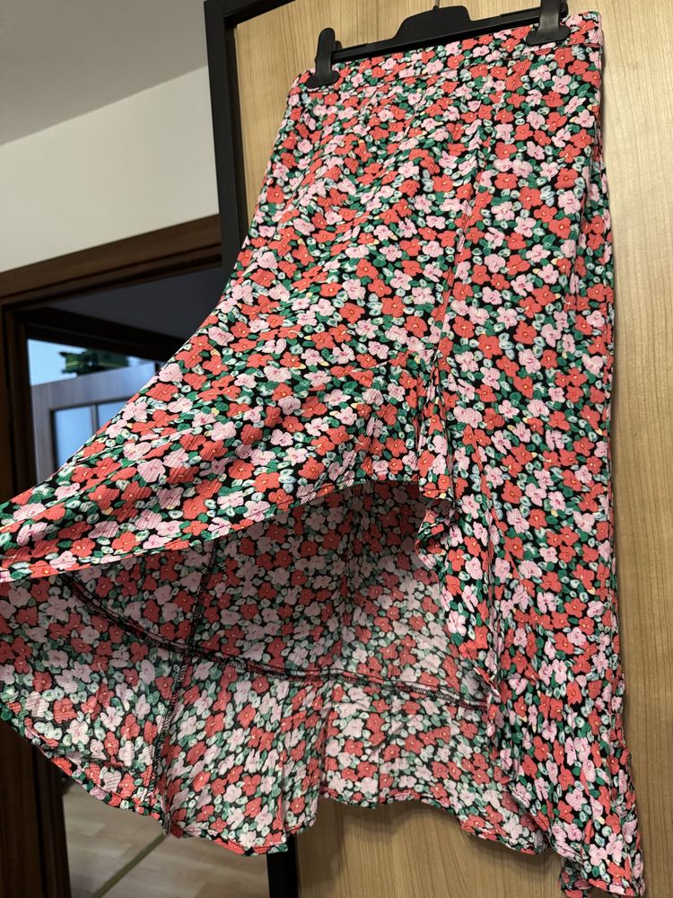 Fusta model floral