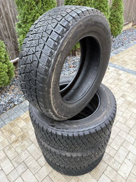 255 60 R 18 Bridgestone dot 3318 profil 7 mm