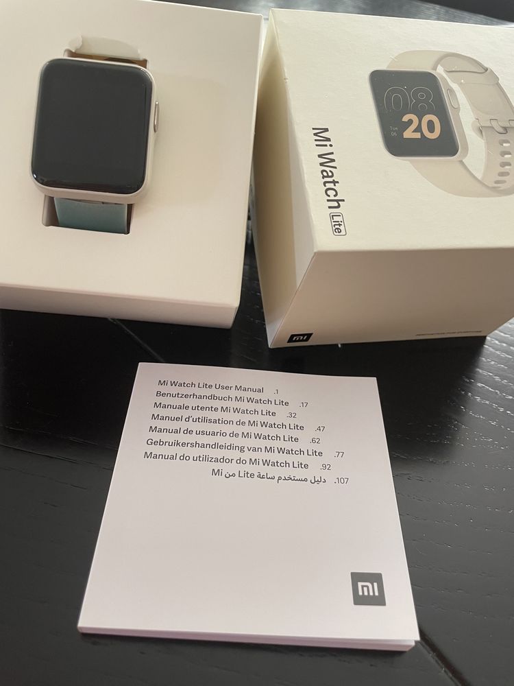 Смарт часовник Xiaomi Mi Watch Lite