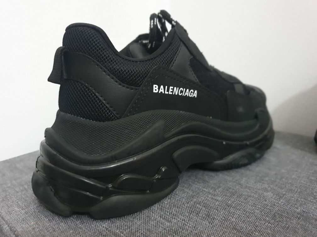 Adidasi Balenciaga