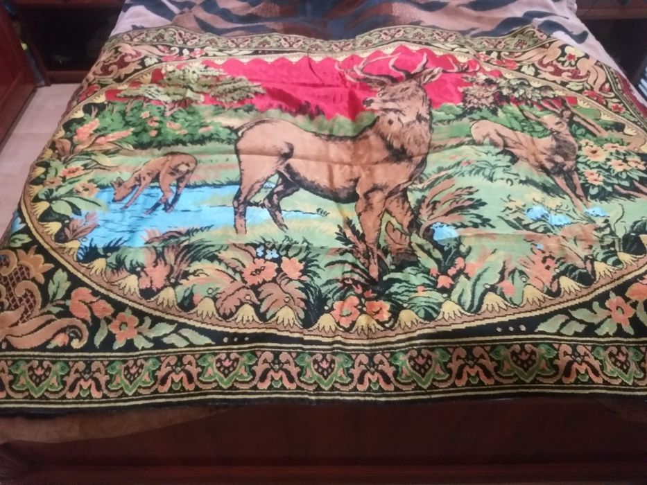 Vând carpetă nouă