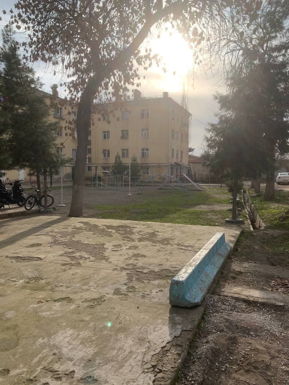 Продажа квартиры 
Миробадский район Саракулька
1/2/4  15кв.м  кирпичны