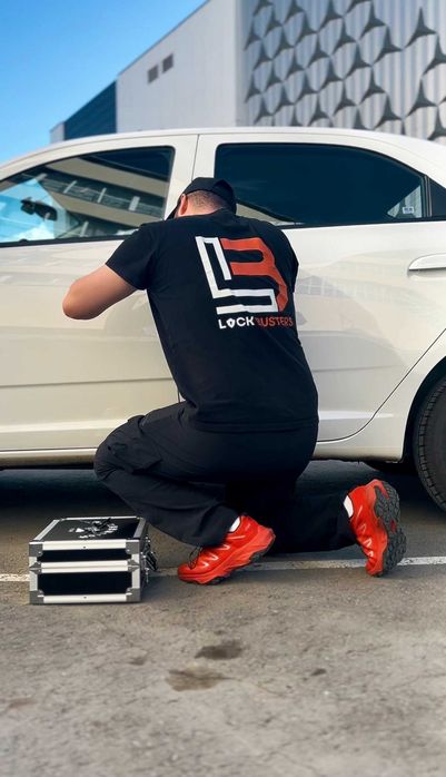 Вскрытие Авто. Вскрыть квартиру, гараж. Установка замков, врезка.