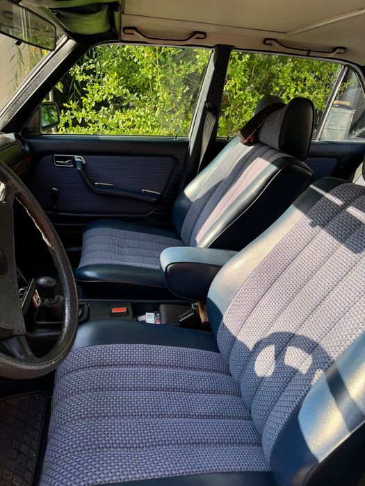 Mercedes w123 cobra